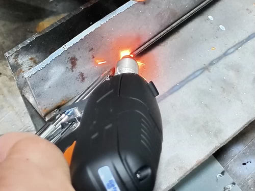 Handheld welding process demonstration